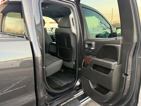 Used 2015 GMC Sierra 1500 SLE w/ SLE Value Package image 22