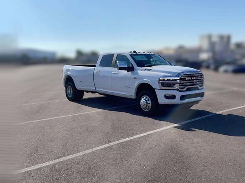 New 2026 RAM 3500 Longhorn image 16