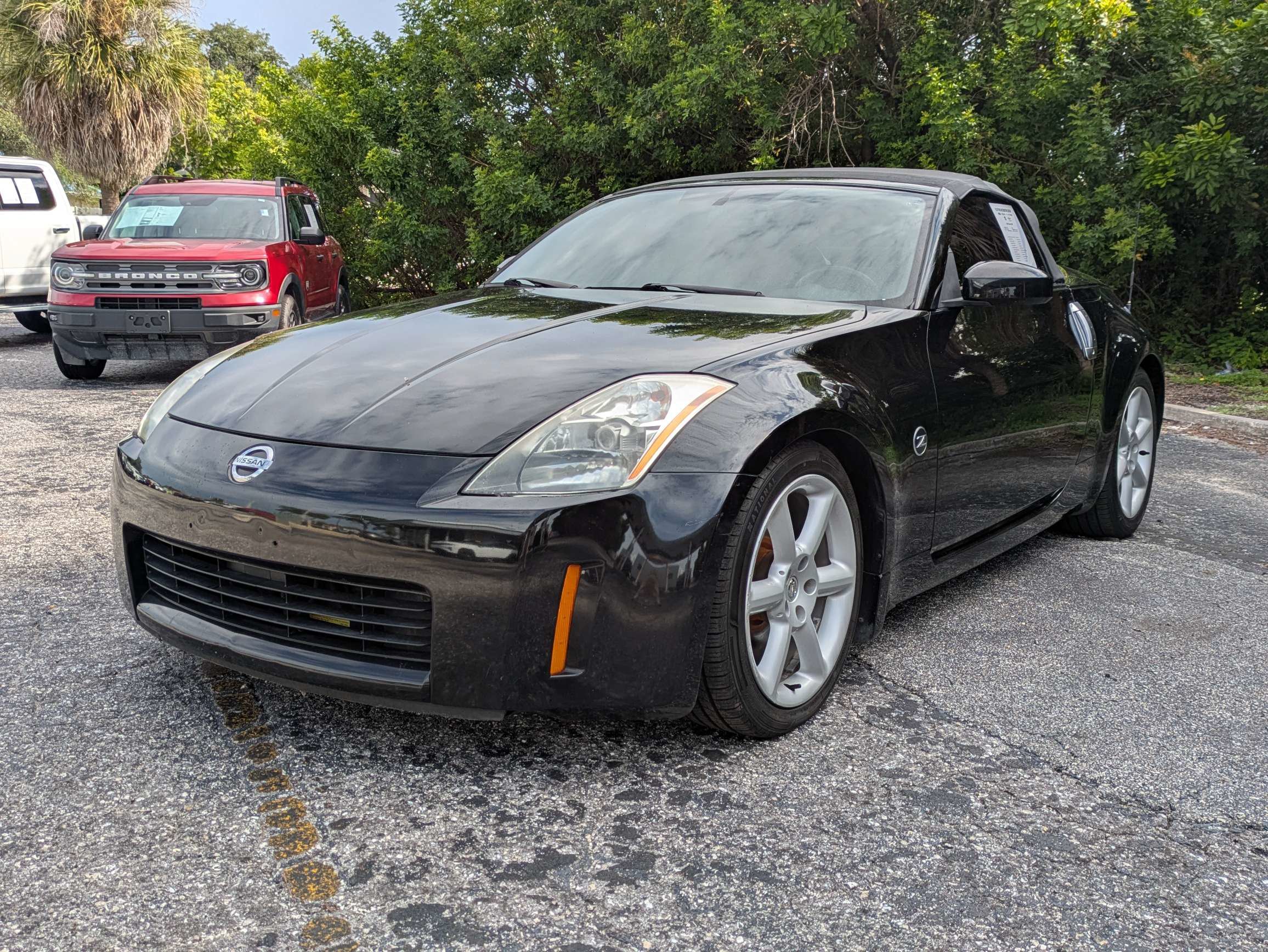 Used 2004 Nissan 350Z Touring RWD image 9