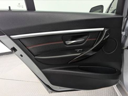 Used 2017 BMW 330i Sedan RWD image 14