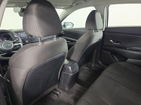 Used 2021 Hyundai Elantra SEL FWD image 34