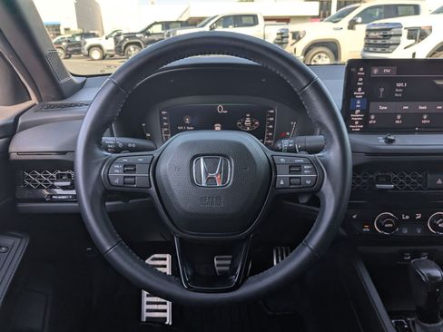 Used 2023 Honda Accord Sport image 18