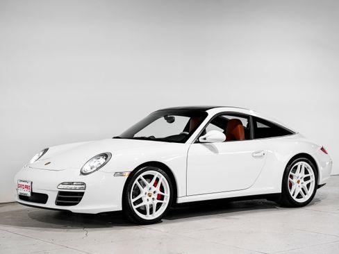 Used 2010 Porsche 911 Targa 4S AWD/4WD image 6