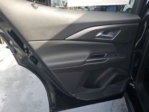 New 2026 Chevrolet Equinox EV LT image 14