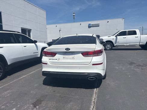 Used 2019 Kia Optima LX image 8