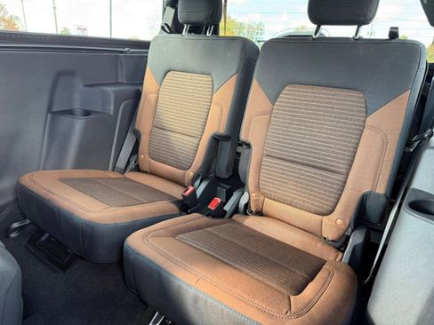 Used 2023 Ford Bronco Outer Banks image 16