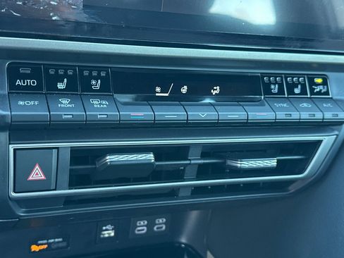 Certified 2025 Toyota Camry XSE image 28