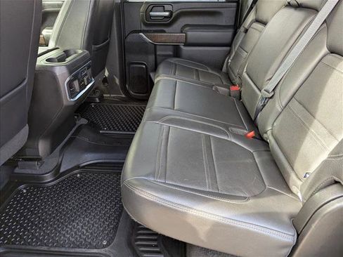 Used 2021 GMC Sierra 3500 Denali w/ Technology Package image 17