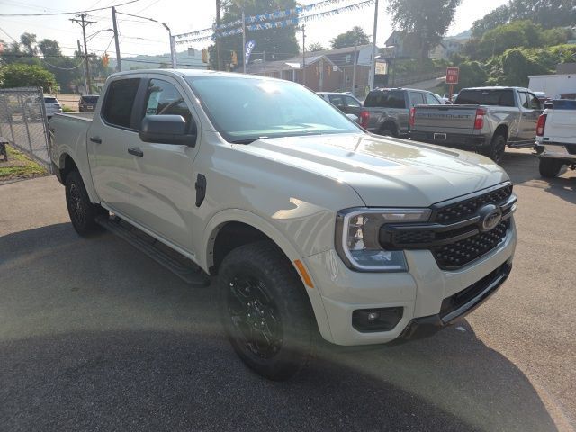 New 2026 Ford Ranger XLT w/ Equipment Group 301A High AWD/4WD image 9