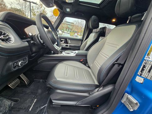 Certified 2025 Mercedes-Benz G 580 w/ EQ Technology image 23