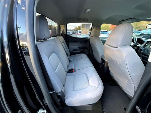 Used 2017 Chevrolet Colorado W/T w/ WT Convenience Package image 16