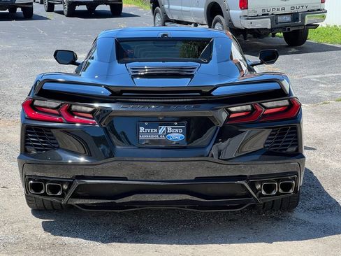 Used 2022 Chevrolet Corvette Stingray Premium Conv w/ Z51 Performance Package RWD image 8