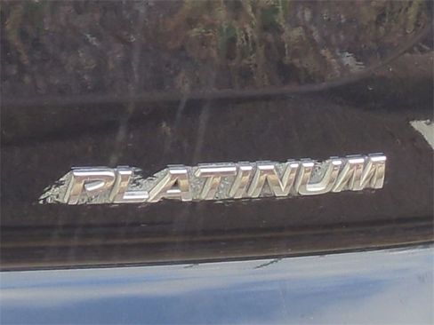 Used 2023 Nissan Pathfinder Platinum w/ Cargo Package image 9