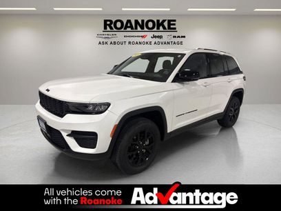 Used 2024 Jeep Grand Cherokee Altitude