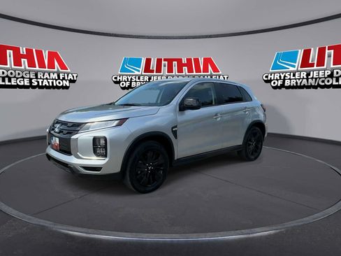 Used 2026 Mitsubishi Outlander Sport ES AWD/4WD image 4