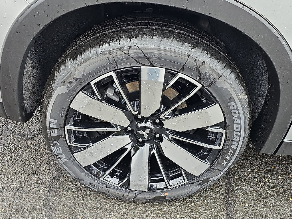 New 2026 Mitsubishi Outlander SE AWD/4WD image 5