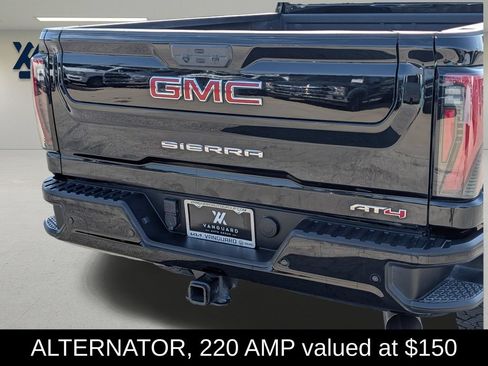 Used 2024 GMC Sierra 2500 AT4 w/ Technology Package AWD/4WD image 8