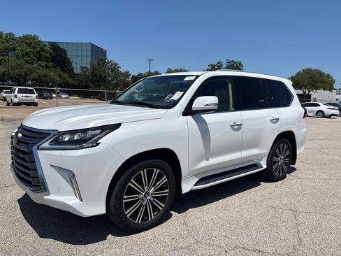 Used 2019 Lexus LX 570 4WD w/ Luxury Package image 1