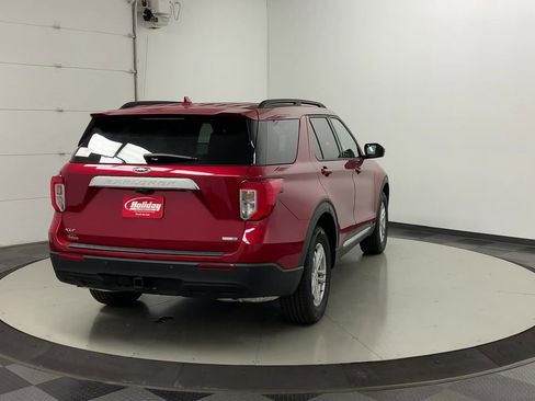 Certified 2020 Ford Explorer XLT w/ Comfort Package AWD/4WD image 14