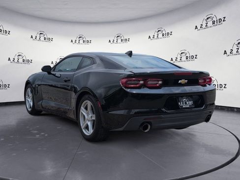 Used 2020 Chevrolet Camaro LT RWD image 4