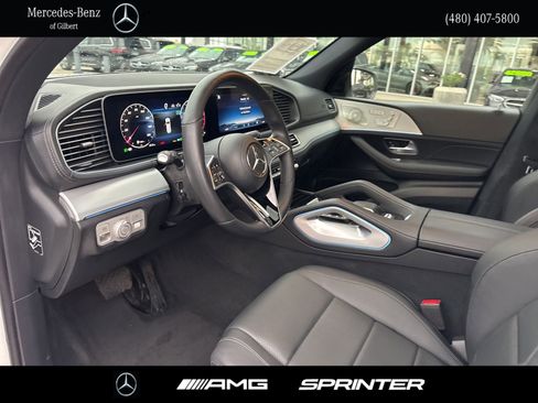 Certified 2025 Mercedes-Benz GLS 450 4MATIC image 10
