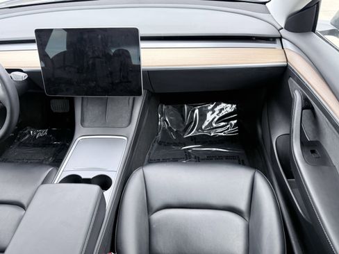 Used 2023 Tesla Model 3 Standard Range image 52