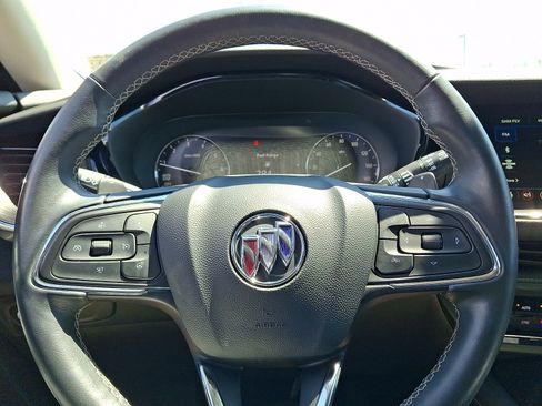 Used 2022 Buick Envision Preferred FWD image 19