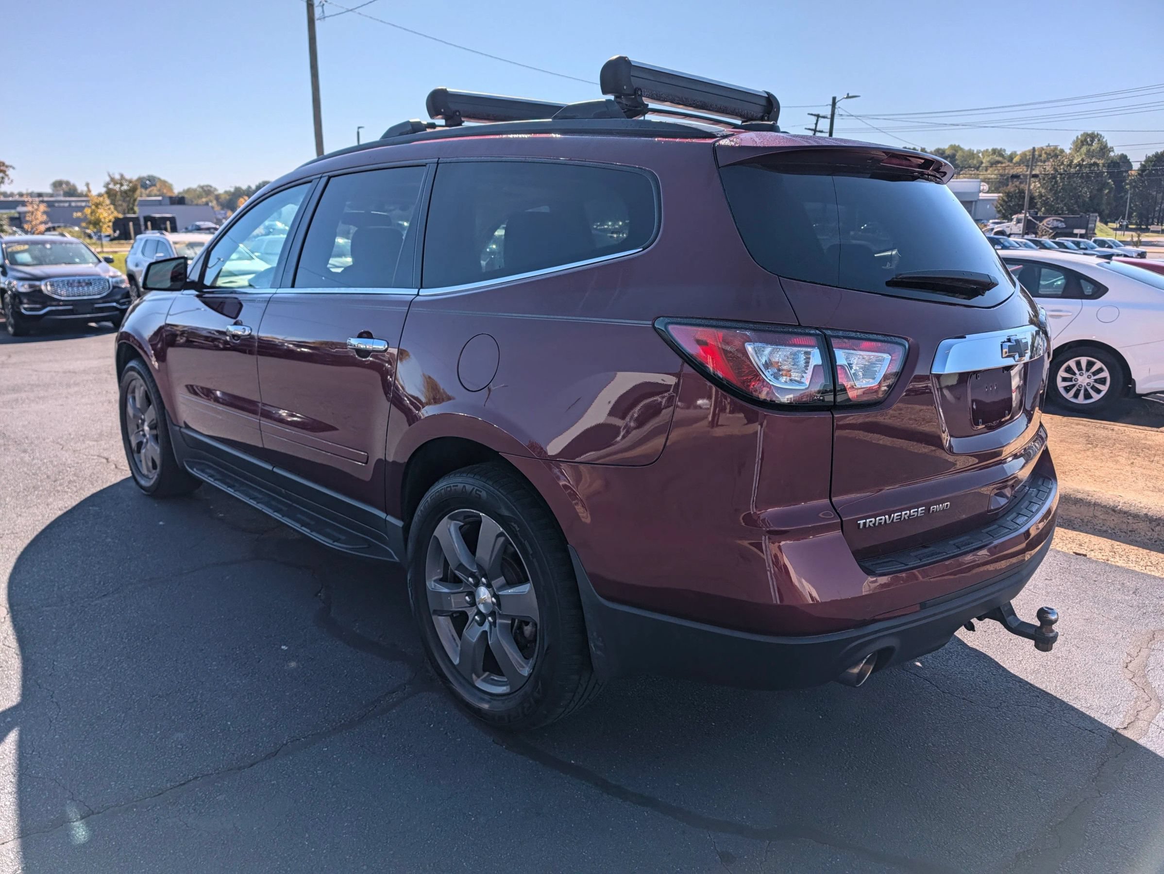 Used 2017 Chevrolet Traverse LT AWD/4WD image 5