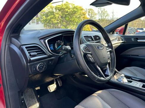 Used 2018 Ford Fusion Sport w/ Equipment Group 401A AWD/4WD image 10