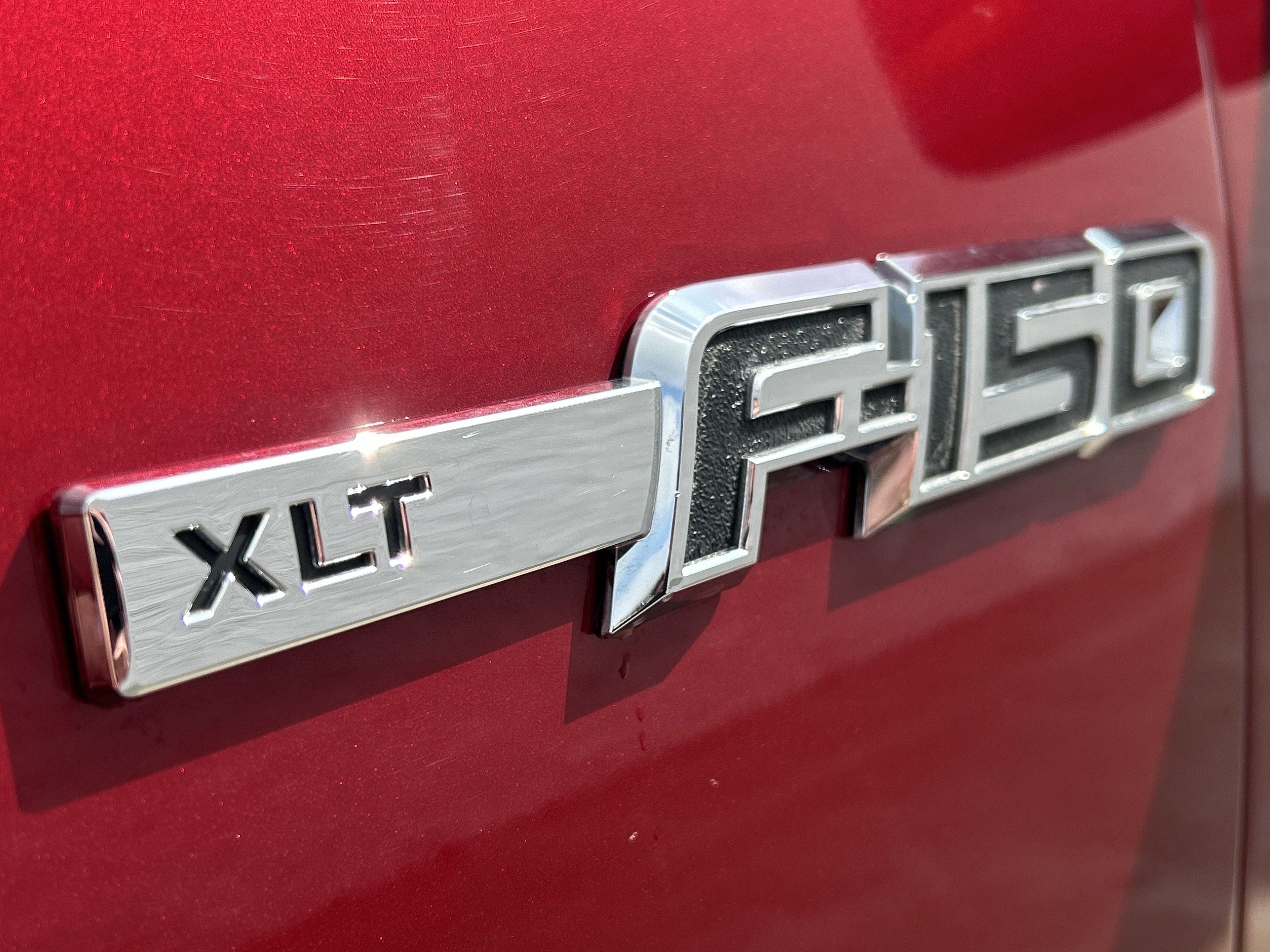 Used 2014 Ford F150 XLT w/ Equipment Group 302A Luxury AWD/4WD image 10