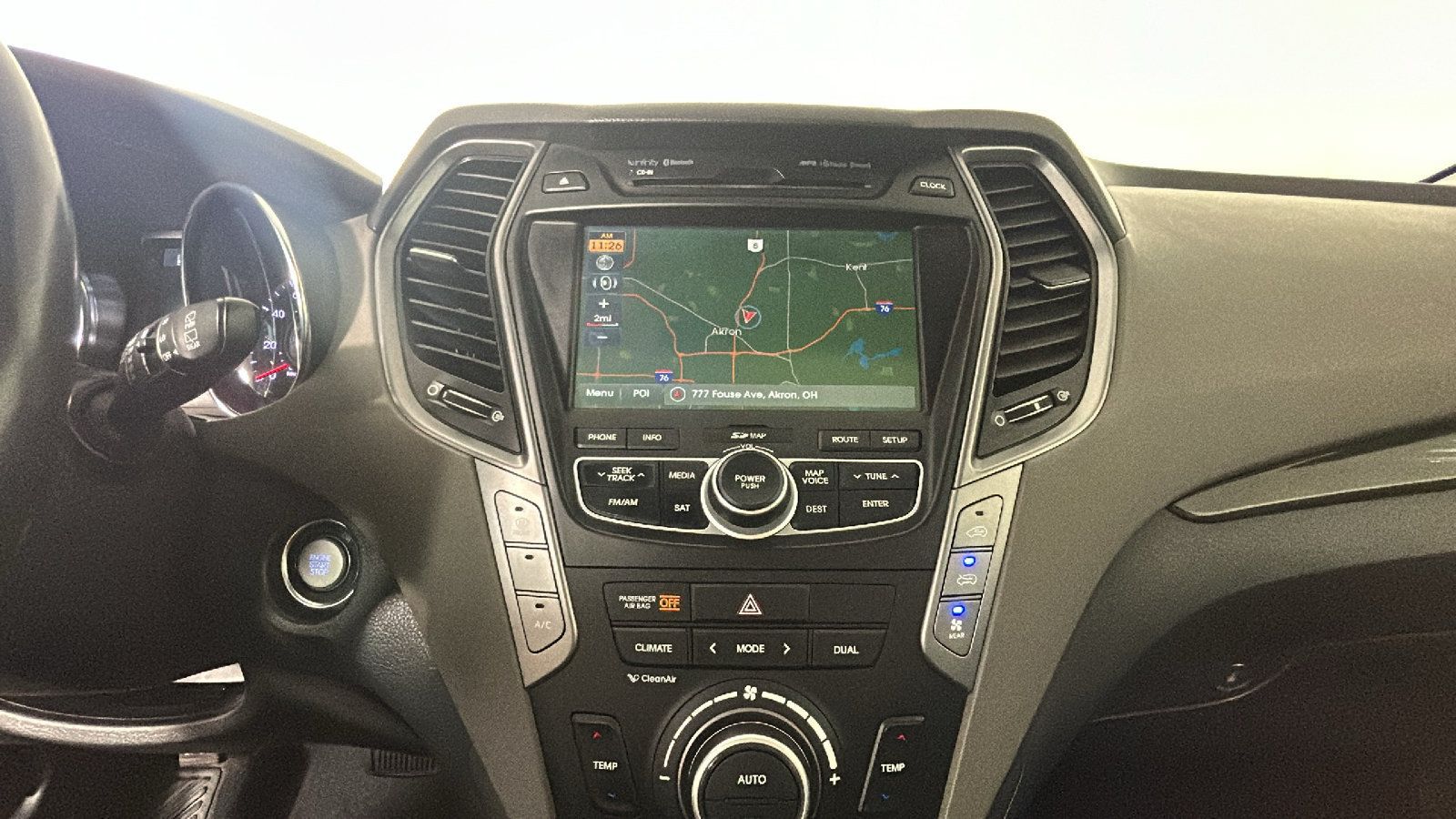 Used 2014 Hyundai Santa Fe Limited FWD image 27