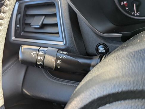 Used 2023 Subaru Ascent Touring image 28