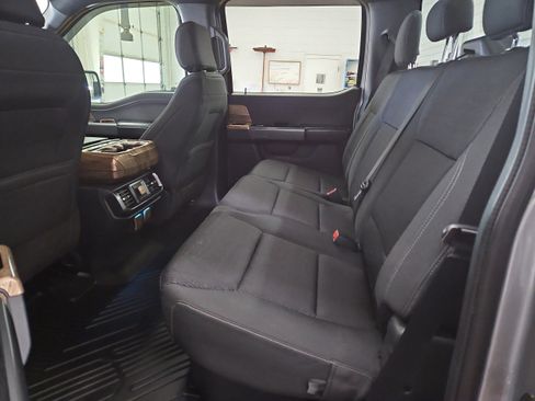 Used 2022 Ford F150 XLT w/ Equipment Group 302A High image 12