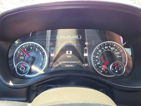 Used 2022 RAM 1500 Big Horn AWD/4WD image 25