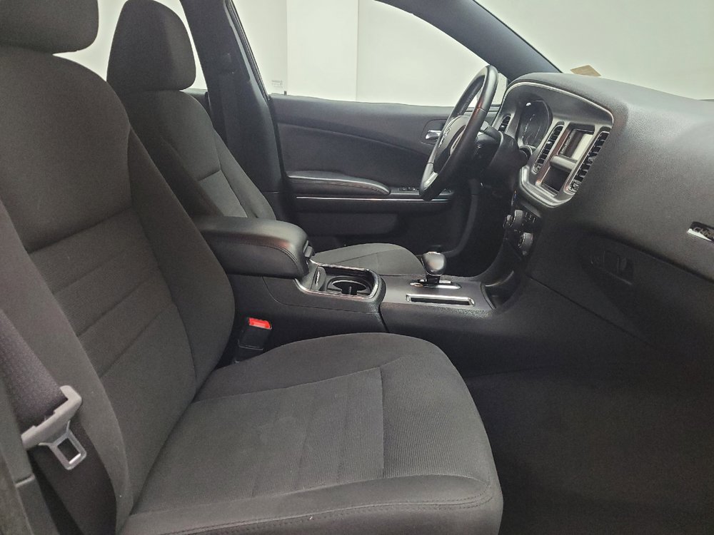 Used 2014 Dodge Charger SE w/ Connectivity Group RWD image 21