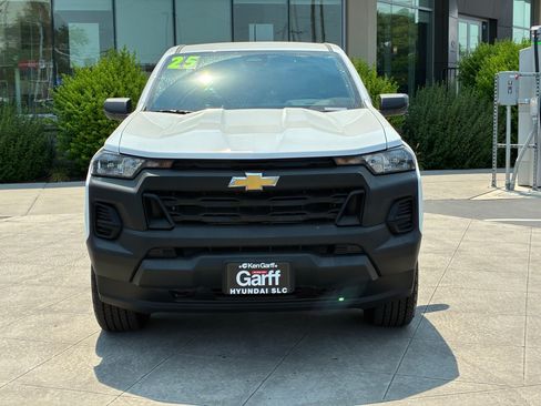Used 2025 Chevrolet Colorado W/T w/ WT Custom Package AWD/4WD image 11