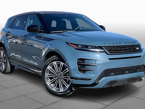 Used 2026 Land Rover Range Rover Evoque Dynamic SE image 3