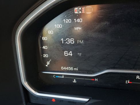 Used 2024 GMC Sierra 3500 Denali w/ Technology Package image 24