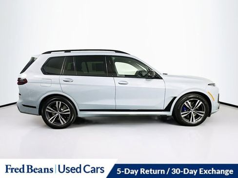 Used 2026 BMW X7 M60i AWD/4WD image 9