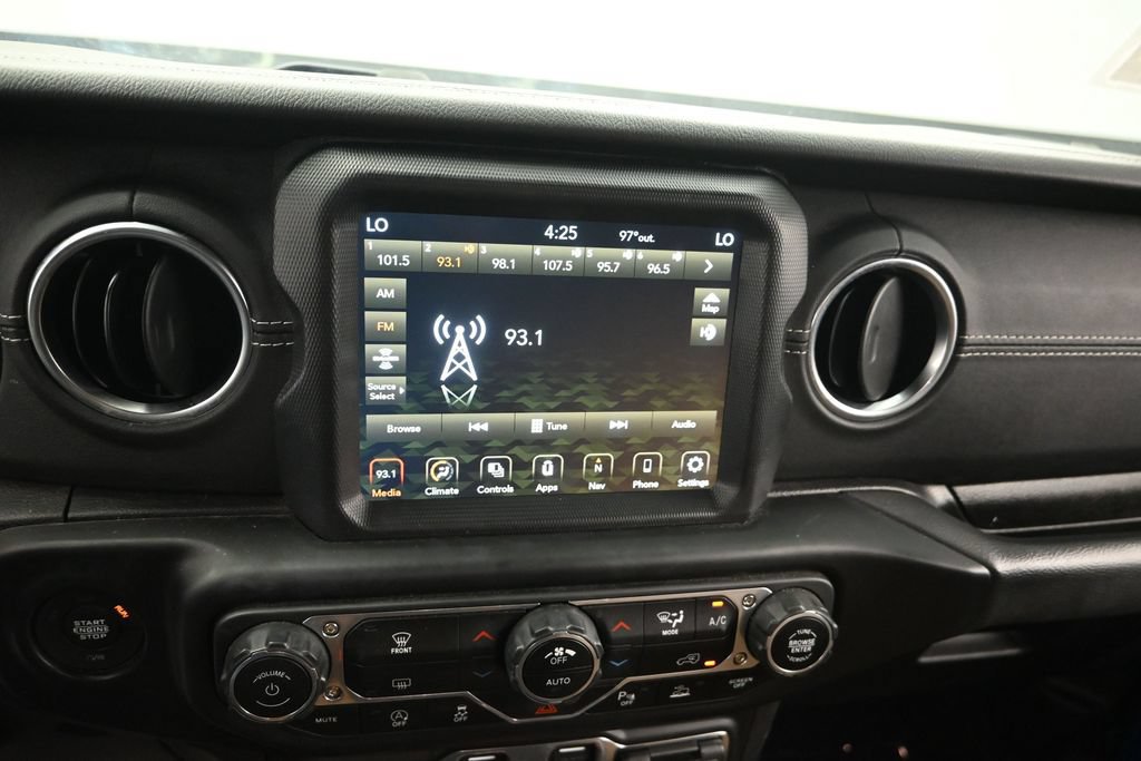Used 2023 Jeep Wrangler Unlimited Sahara w/ LED Lighting Group AWD/4WD image 12
