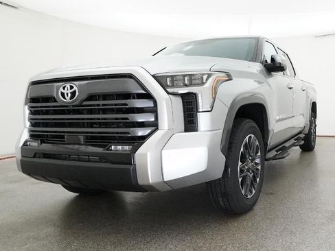 New 2026 Toyota Tundra Limited image 32