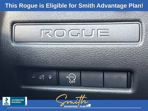Used 2024 Nissan Rogue S image 15