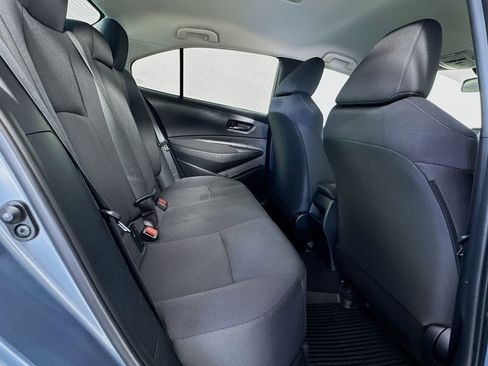 Used 2022 Toyota Corolla LE image 30