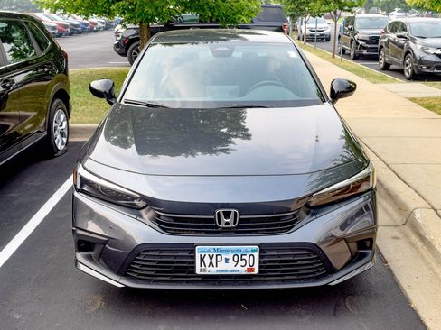 Used 2023 Honda Civic Sport image 14