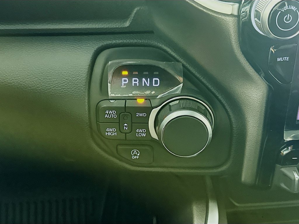 New 2026 RAM 1500 Big Horn AWD/4WD image 12