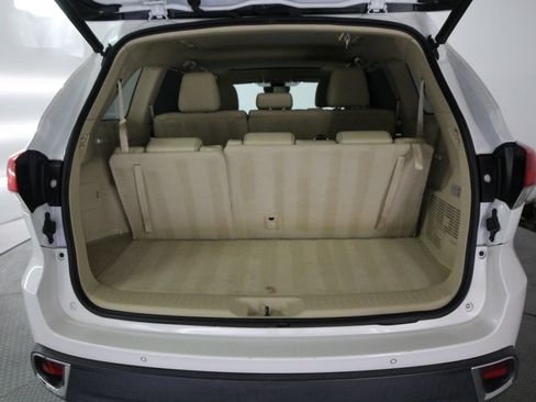 Used 2018 Toyota Highlander Limited FWD image 34