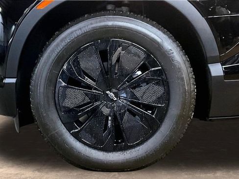 New 2026 Chevrolet Blazer EV LT image 13