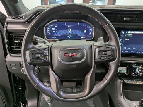 Used 2022 GMC Sierra 1500 AT4 w/ AT4 Premium Package image 19
