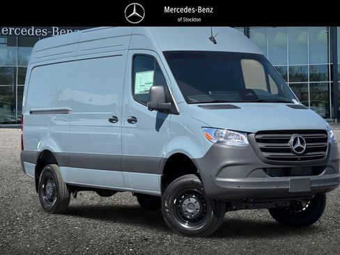 New 2026 Mercedes-Benz Sprinter 2500 image 1