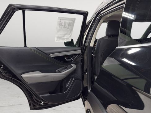Certified 2024 Subaru Outback Onyx Edition XT image 32
